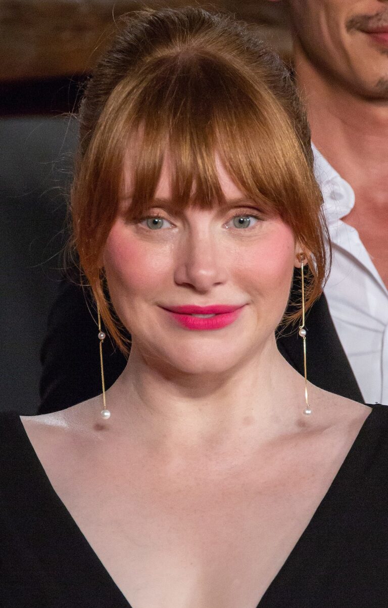 bryce-dallas-howard-48.jpeg