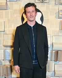 callum-turner-182.jpeg
