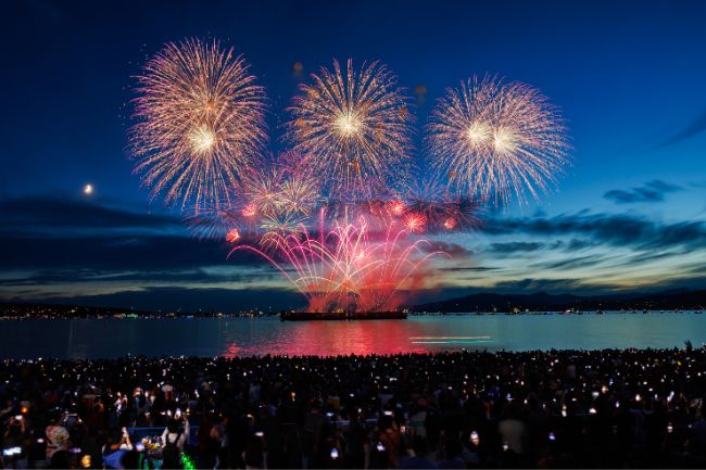 celebration-of-light-vancouver-50.jpeg