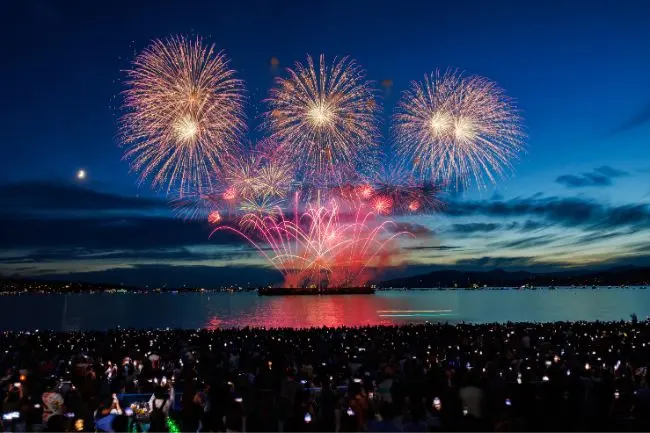celebration-of-light-vancouver-50.jpeg