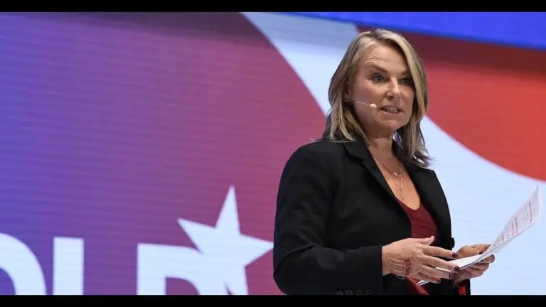 esther-perel-20.jpeg