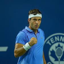 galarneau-tennis-92.jpeg