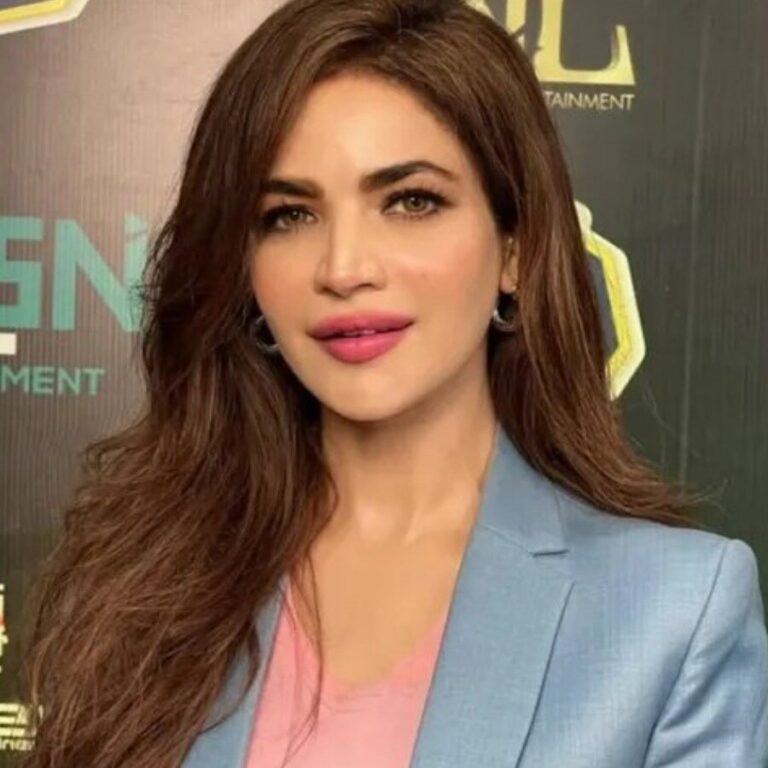 humaira-asghar-9.jpeg