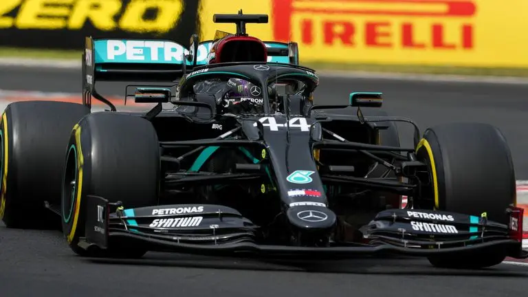 lewis-hamilton-386.jpeg