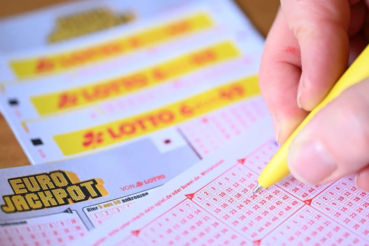 The Exciting World of Lotto Max Jackpot image 1