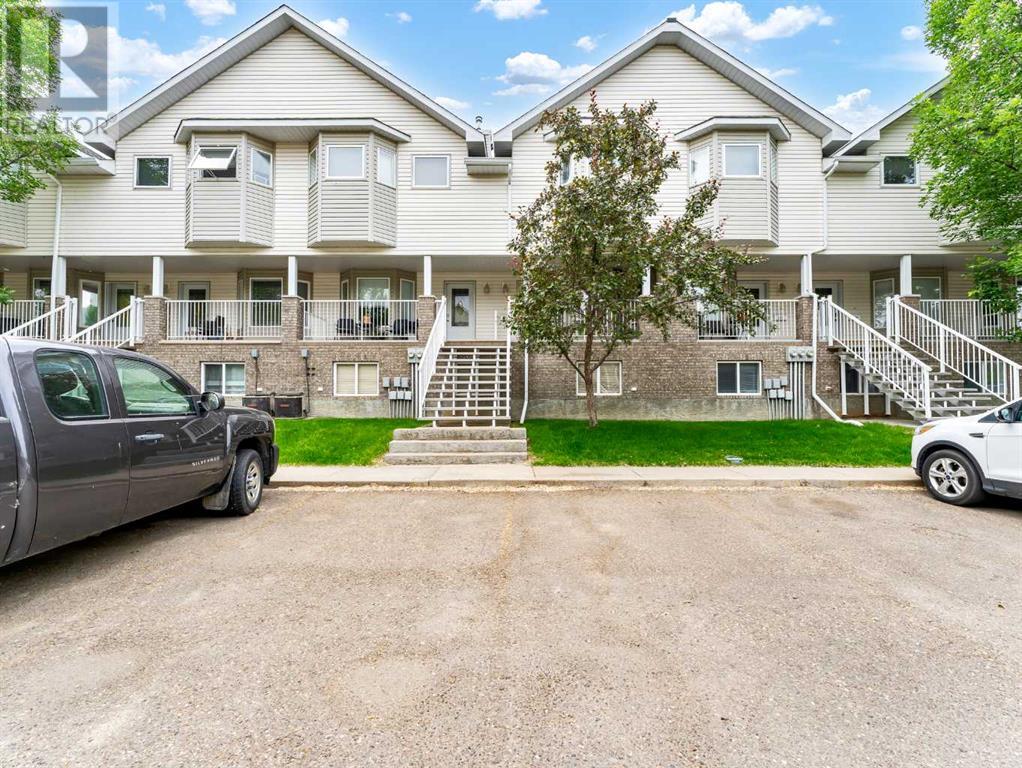 medicine-hat-217.jpeg