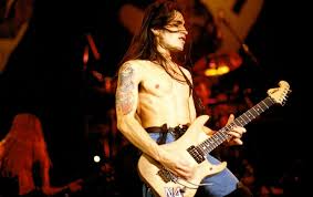 nuno-bettencourt-161.jpeg