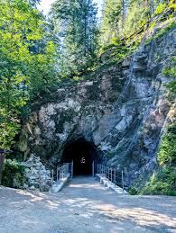 othello-tunnels-68.jpeg