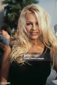 pamela-anderson-94.jpeg