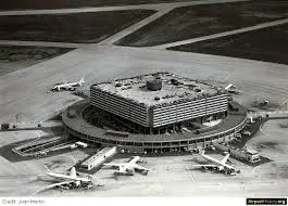 pearson-airport-69.jpeg