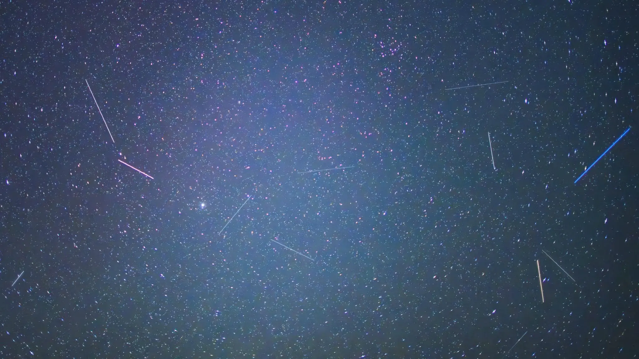 Perseides 2025: What to Expect This Meteor Shower Season