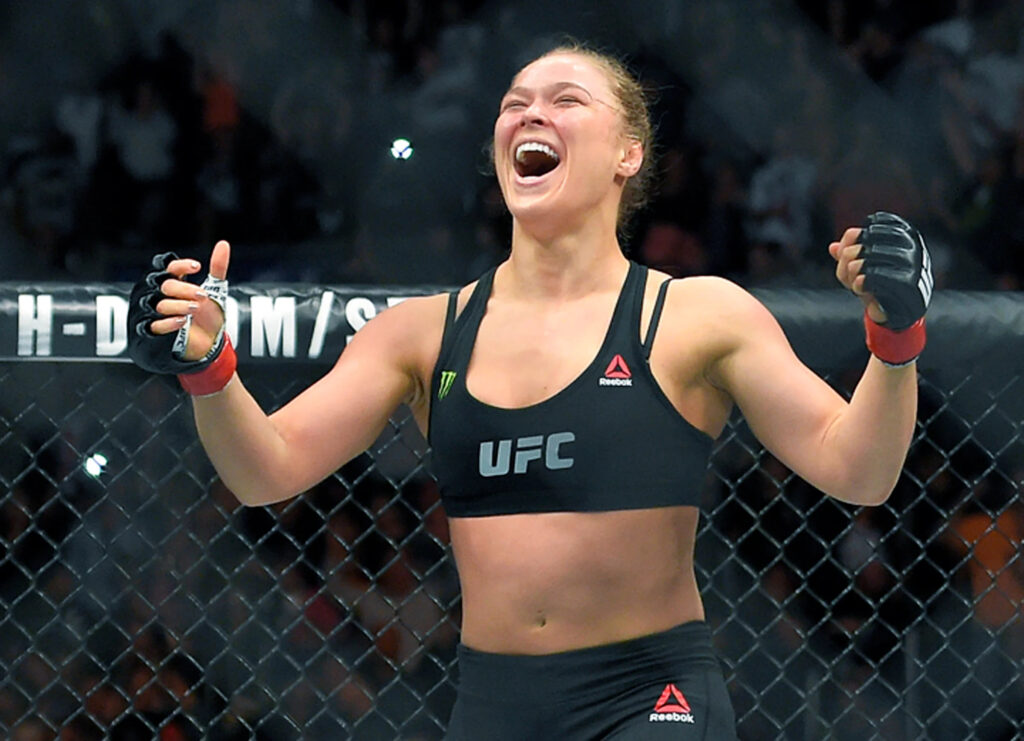 rousey-ufc-hall-of-fame-27.jpeg