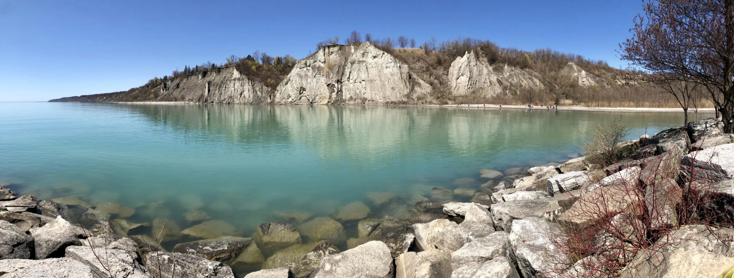 Exploring the Scarborough Bluffs: Toronto’s Natural Wonder