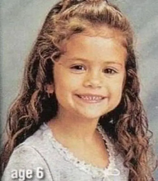selena-gomez-98.jpeg