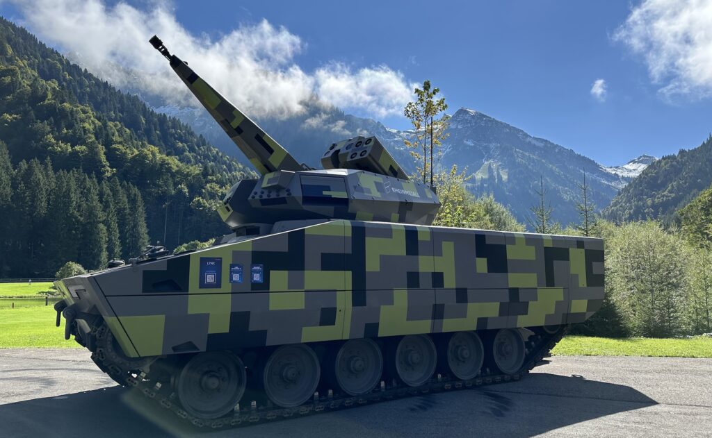 sky-vs-lynx-90.jpeg