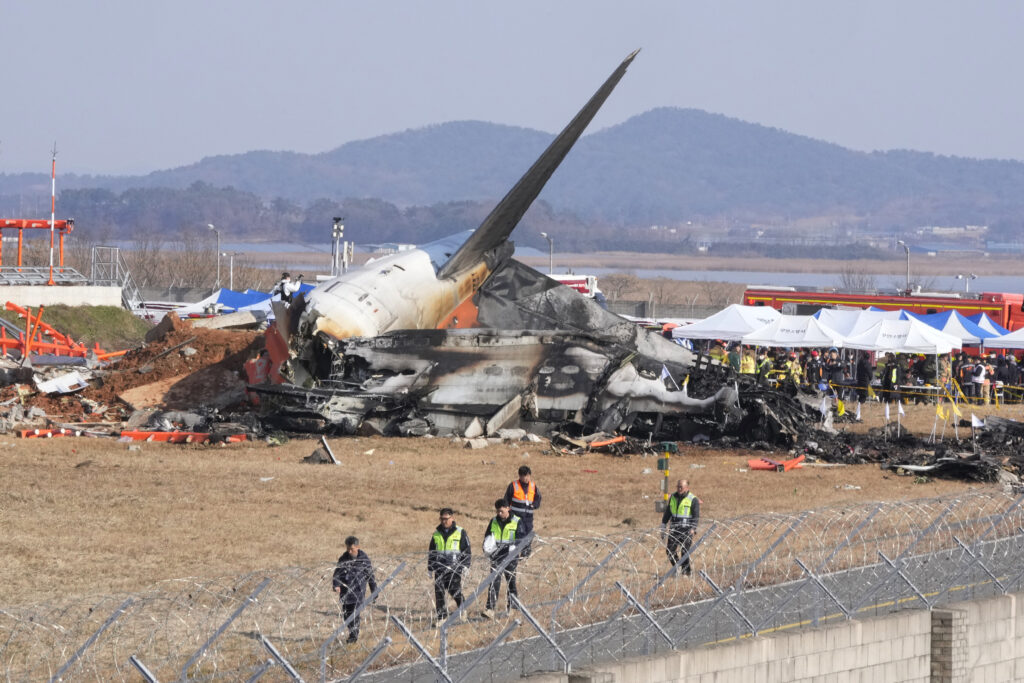 south-korea-plane-crash-22.jpeg