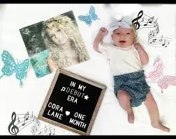 taylor-swift-baby-128.jpeg