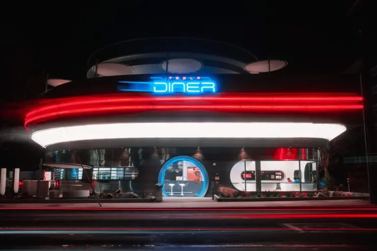 tesla-diner-50.jpeg