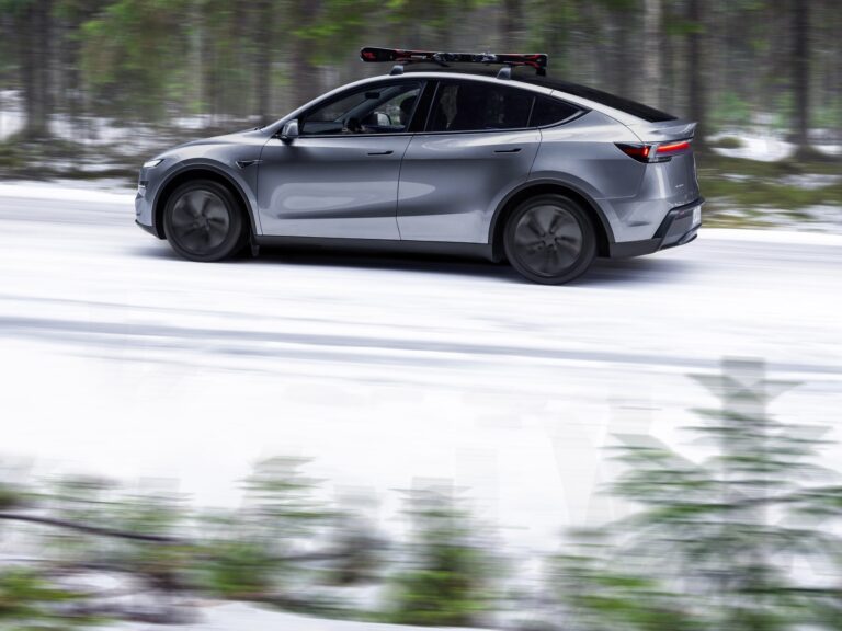 tesla-model-y-price-drop-canada-7.jpeg
