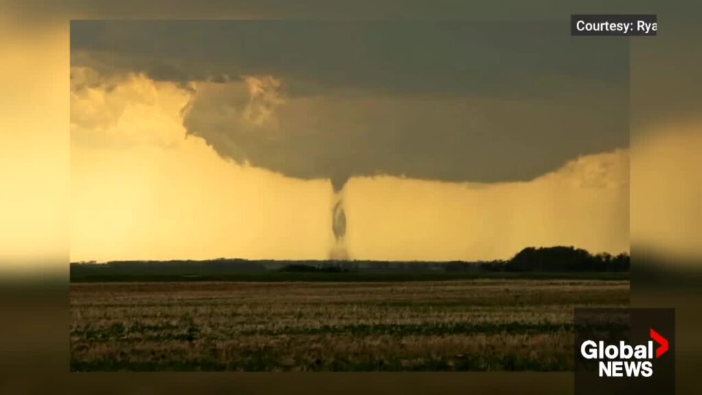 tornado-saskatchewan-70.jpeg