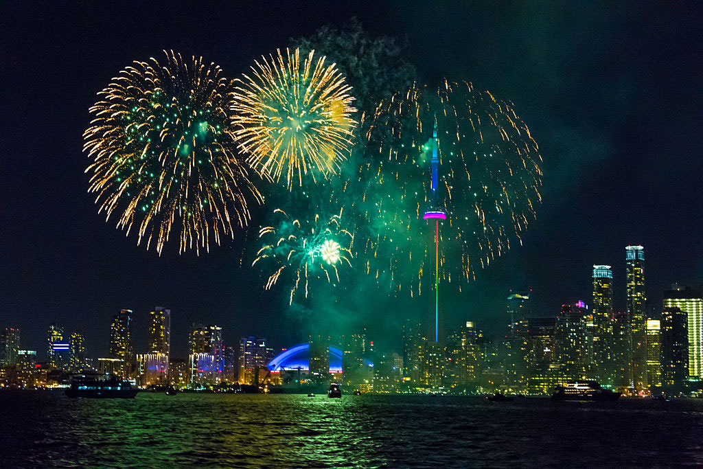 toronto-fireworks-canada-day-215.jpeg