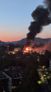 vancouver-fire-104.jpeg