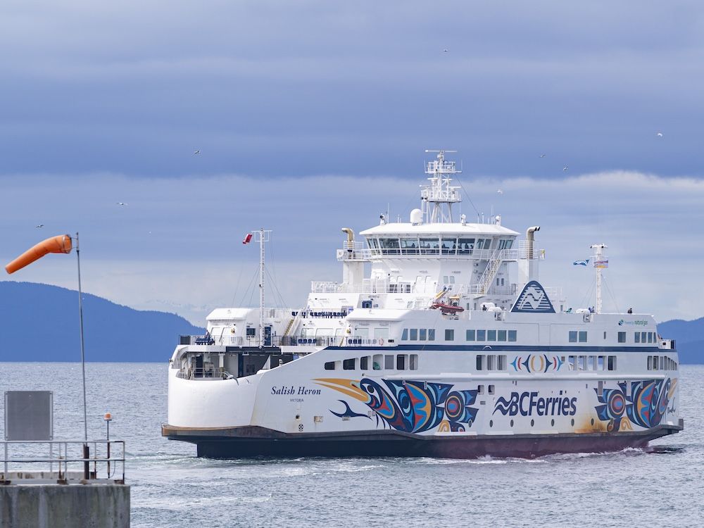 bc-ferries-loses-anchor-90.jpeg