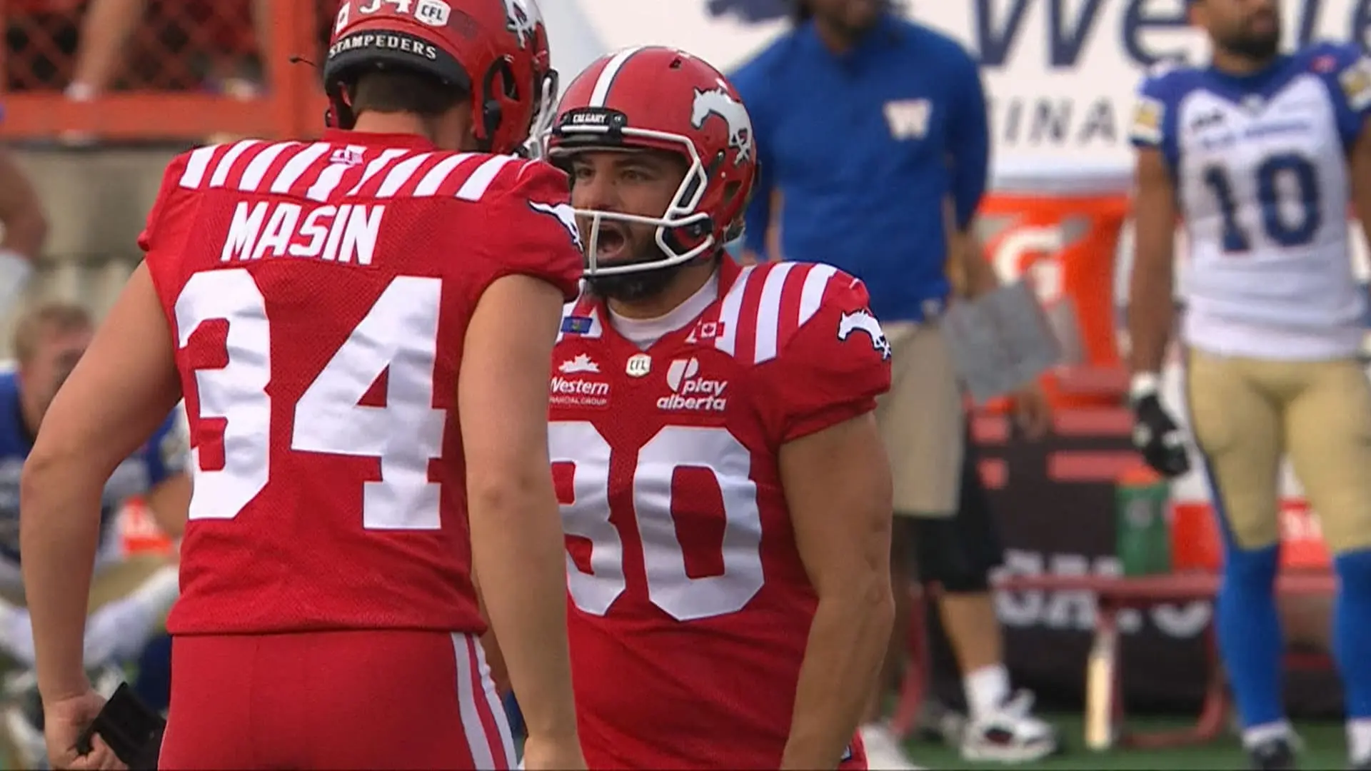 The Exciting Rivalry: Blue Bombers vs Stampeders