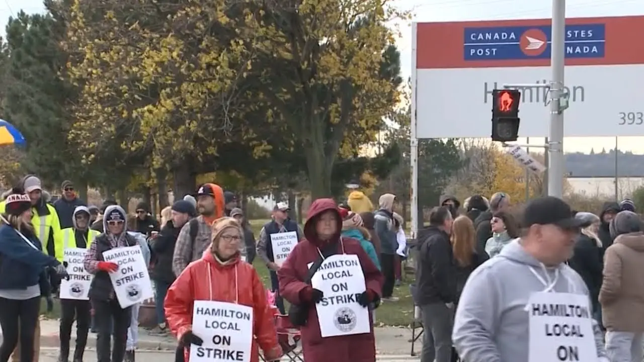 Current Status of Canada Post Union Negotiations image 1