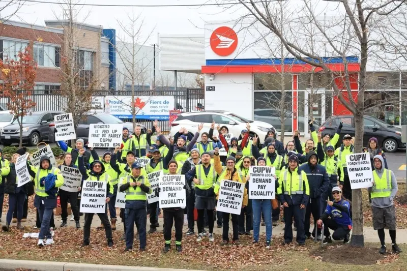 Understanding the Canada Postal Workers Strike: Impacts and Implications