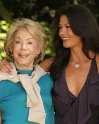 catherine-zeta-jones-101.jpeg