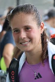 daria-kasatkina-150.jpeg