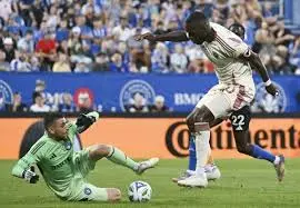 dc-united-montr-al-95.jpeg