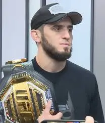 islam-makhachev-129.jpeg