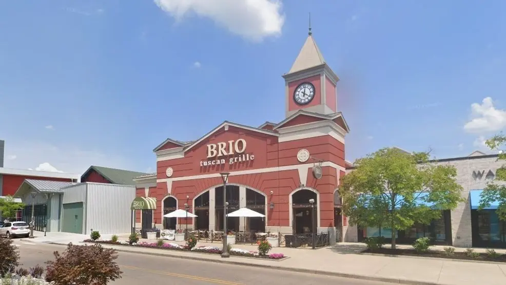 The Rise and Impact of the Italian Restaurant Chain in Canada image 1