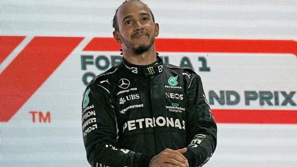 lewis-hamilton-37.jpeg