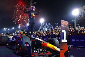 max-verstappen-120.jpeg