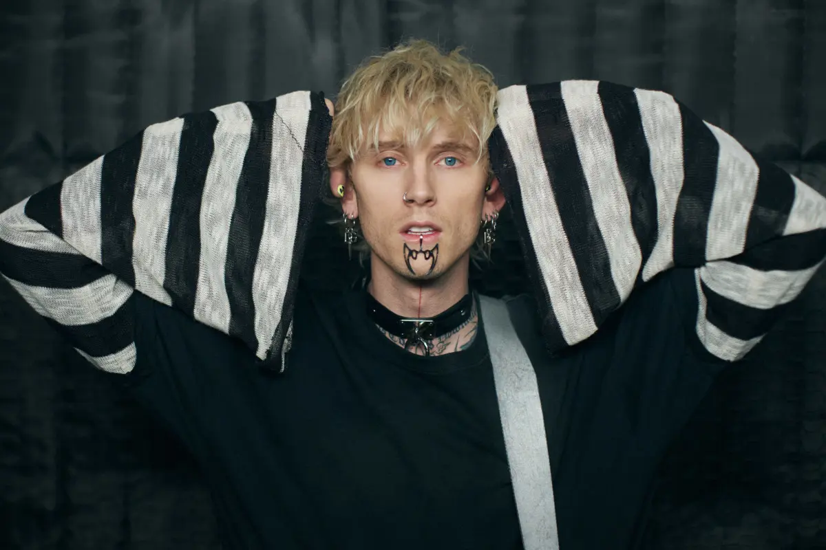 mgk-92.jpeg
