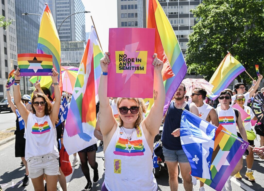 montreal-pride-parade-2025-147.jpeg