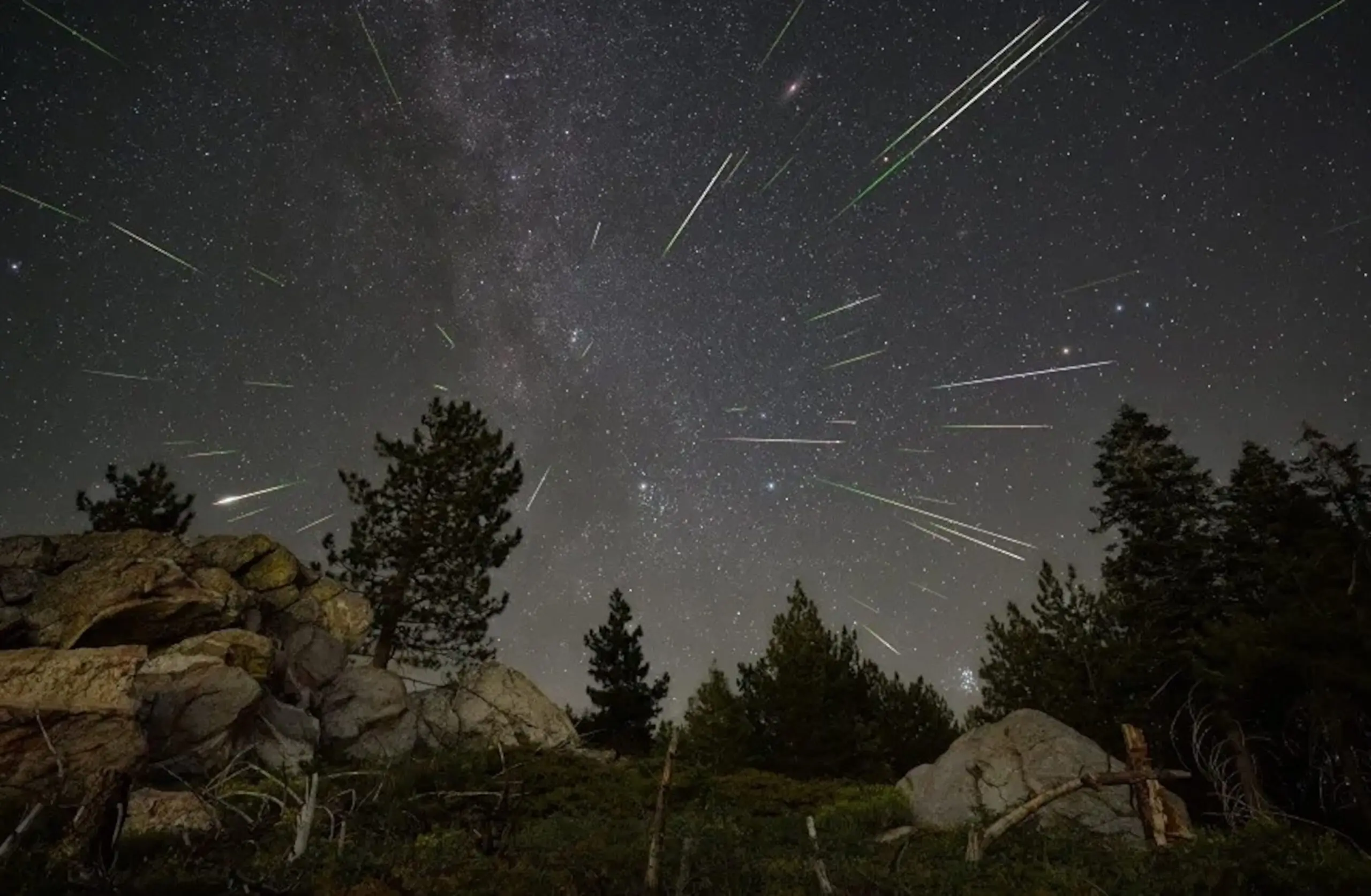 Experience the Perseid Meteor Showers in 2023 image 1