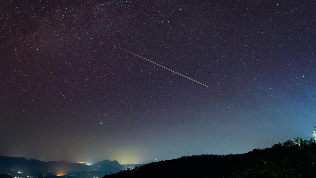 perseids-meteor-showers-7.jpeg