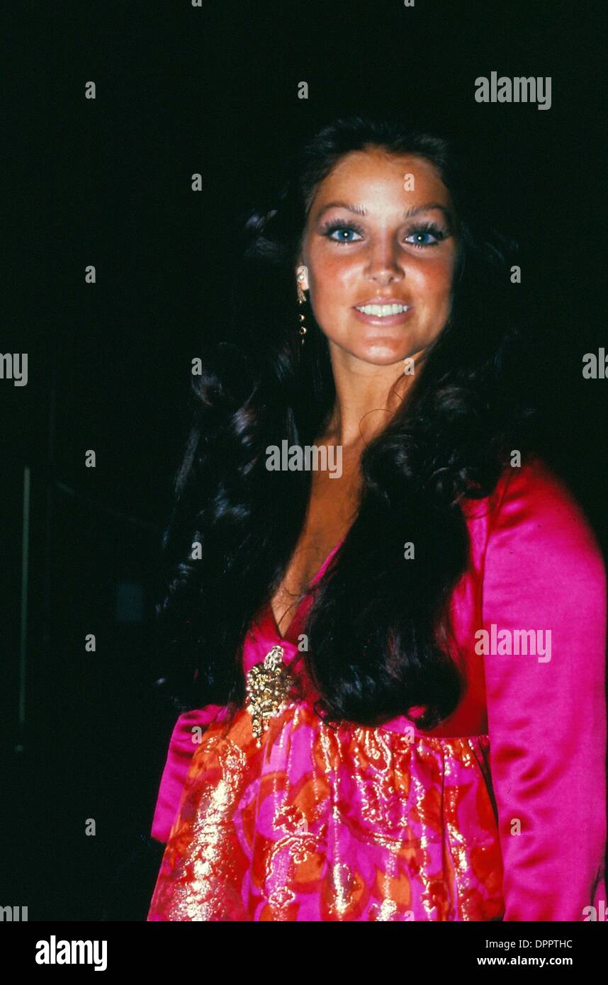 priscilla-presley-28.jpeg