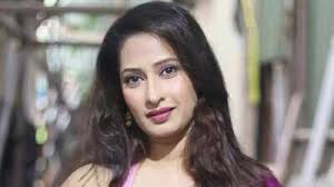 priya-marathe-13.jpeg
