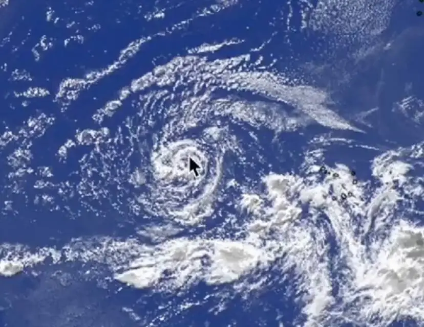 Analyse de la Tempête Tropicale Erin et ses Conséquences image 1