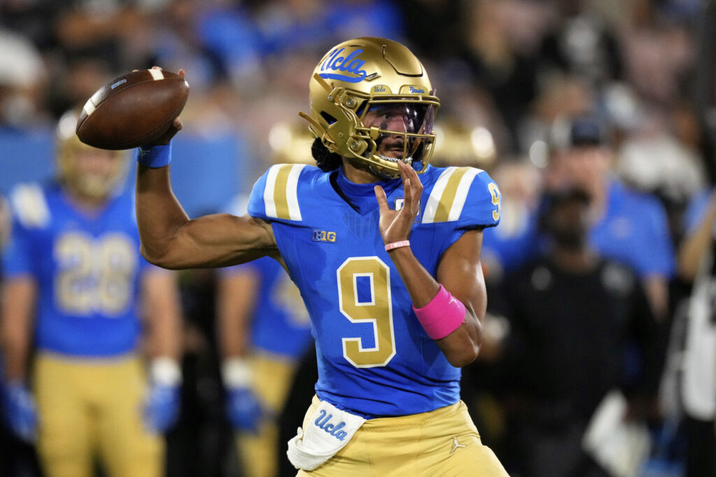 ucla-football-115.jpeg
