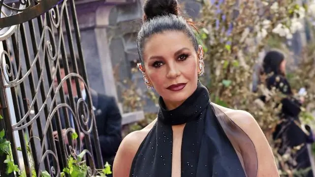 wednesday-season-2-catherine-zeta-jones-70.jpeg