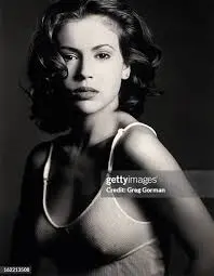 alyssa-milano-95.jpeg