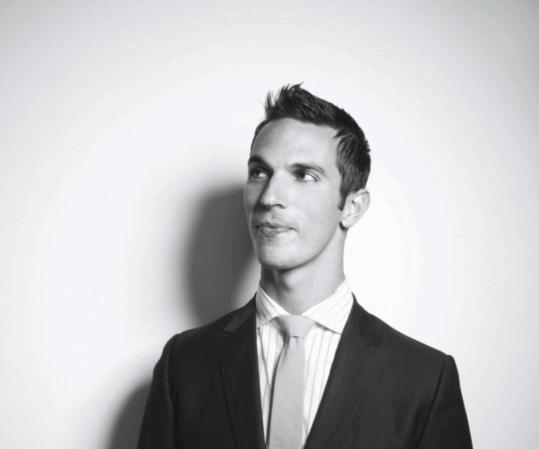 ari-shapiro-158.png