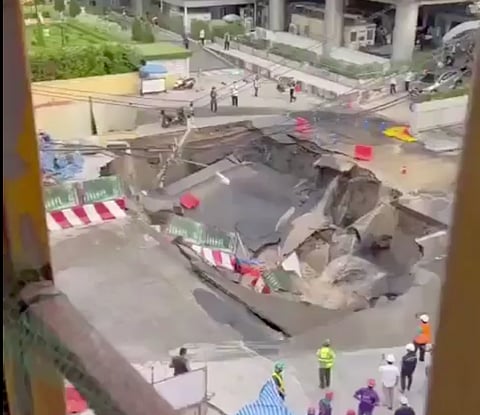 bangkok-sinkhole-30.jpeg