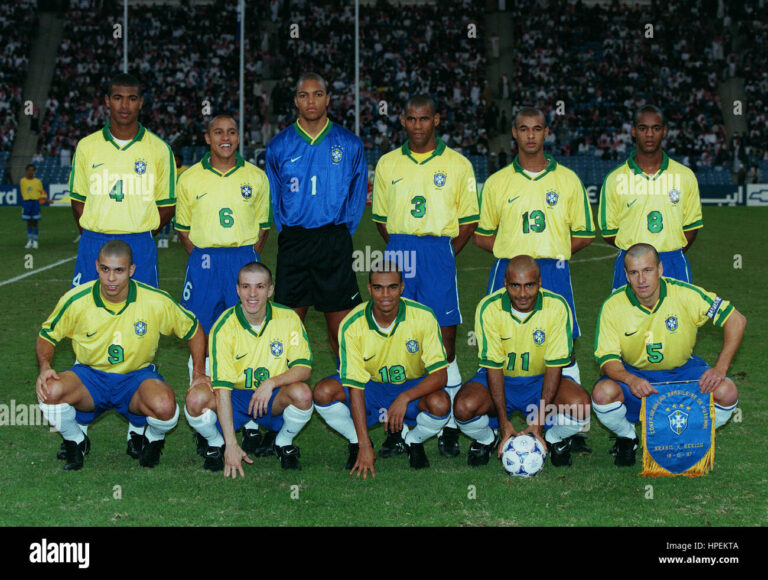 brazil-national-football-team-97.jpeg